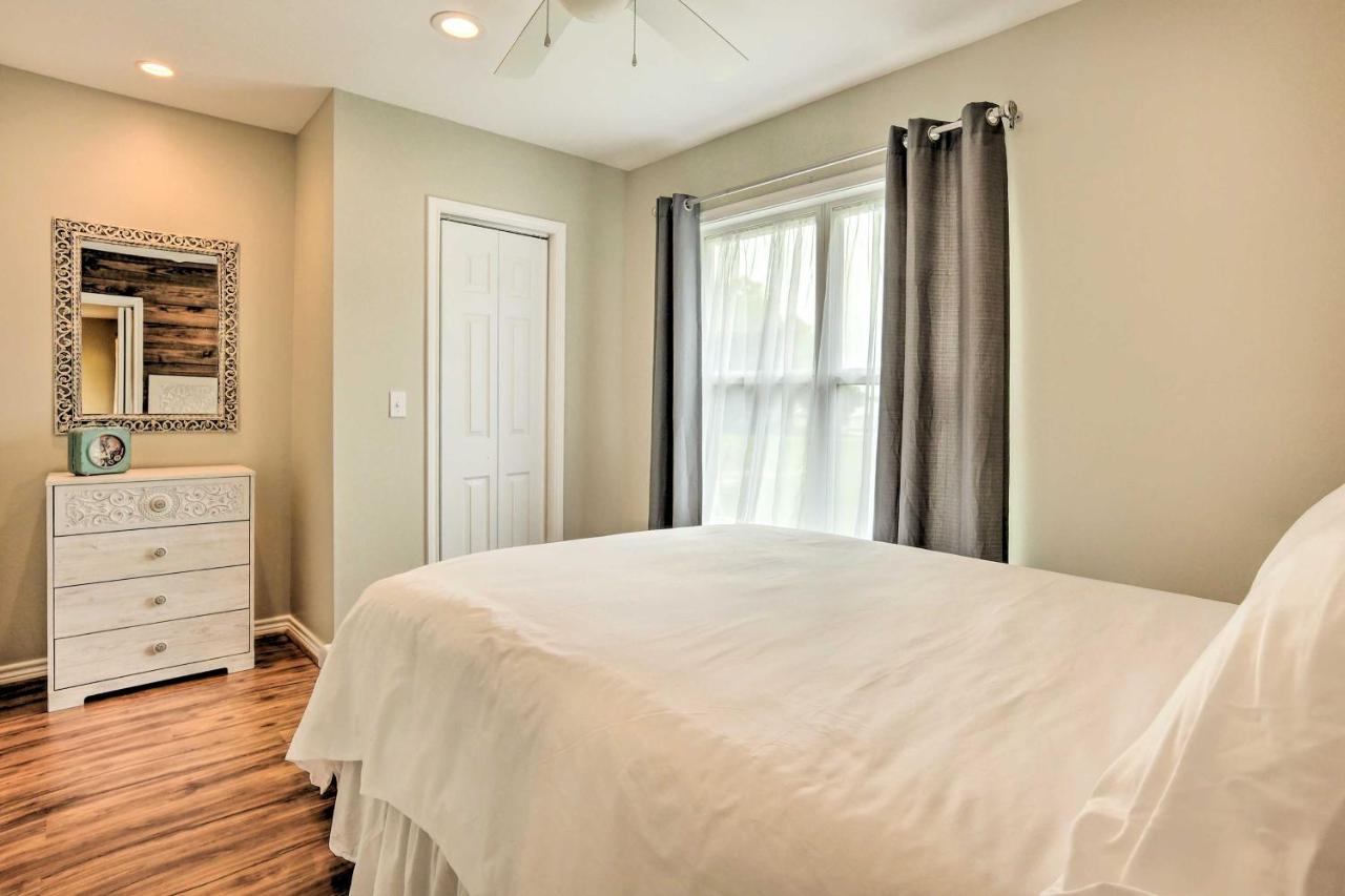 The Gathering Place Brenham Home On 6 Acres Экстерьер фото